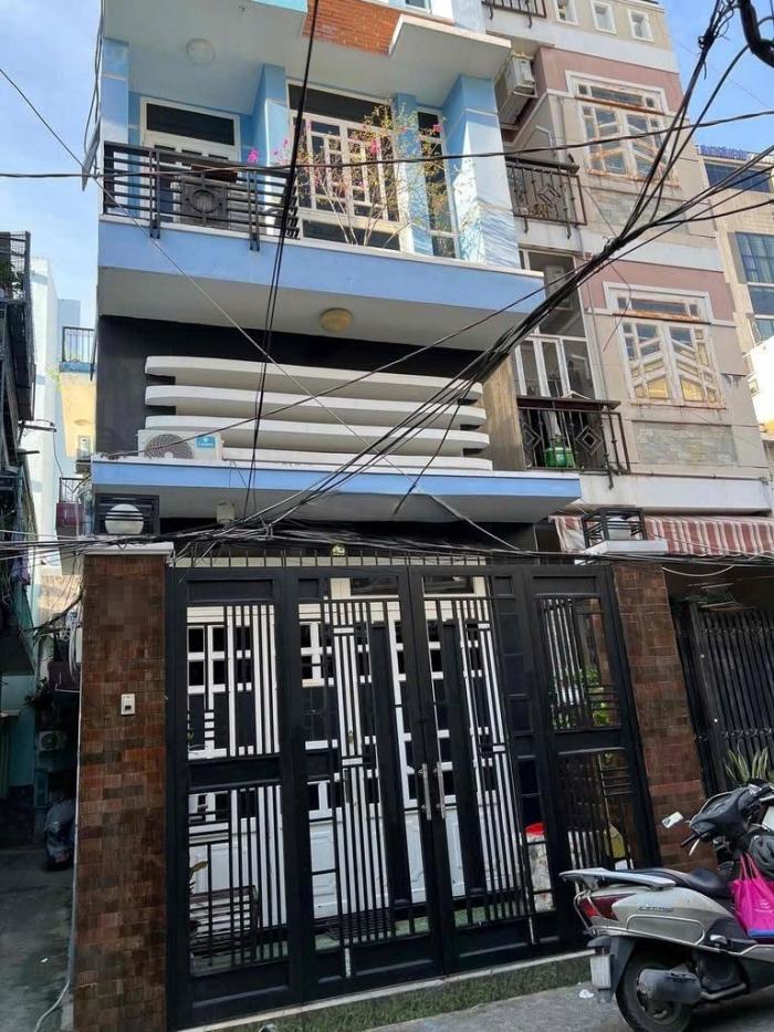 Cho thuê nhà hẻm số 4 đường Trần Khắc Chân Quận 1