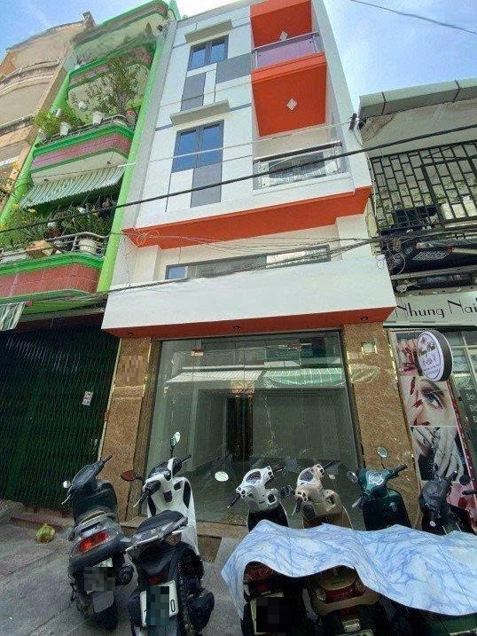 Cho thuê nhà hẻm lớn quận 10 đường Lê Hồng Phong