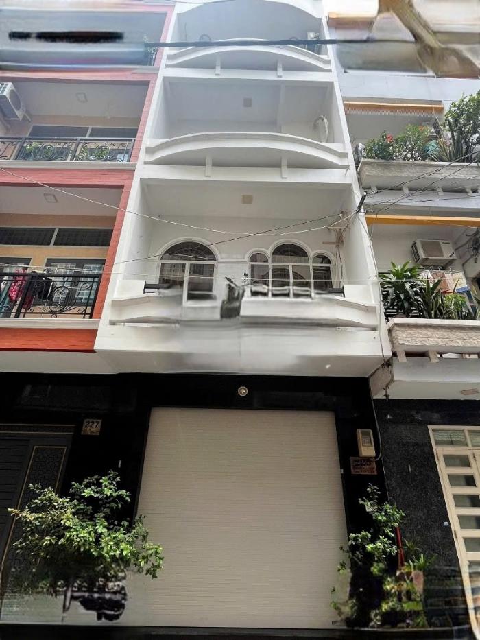 Cho thuê nhà đường Tô Hiến Thành quận 10