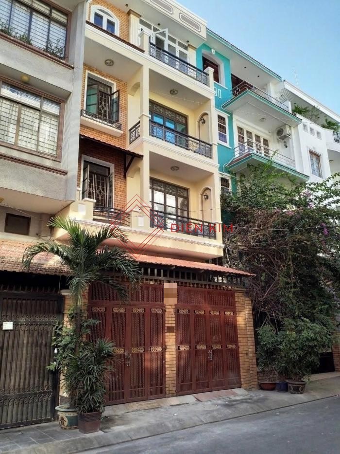 Cho thuê nhà đường Ba Tháng Hai Quận 10