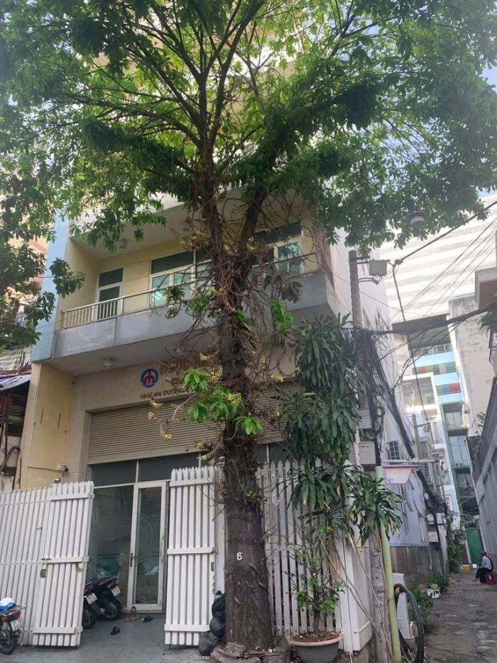 Cho thuê nhà đường Ba Tháng Hai Quận 10