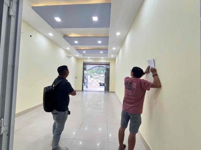 Cho thuê nhà đường Lý Thường Kiệt Quận 10