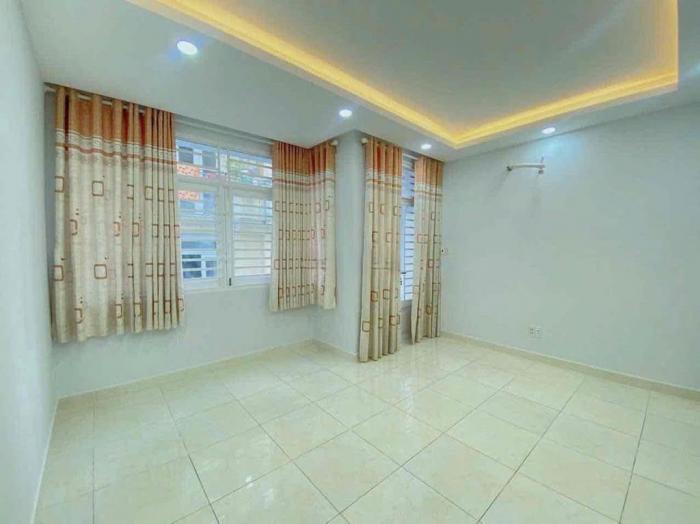 Cho thuê nhà hẻm 34 đường Tô Hiến Thành Quận 10