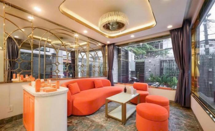 Cho thuê nhà góc 2 mặt tiền hẻm 449 đường Sư Vạn Hạnh Quận 10