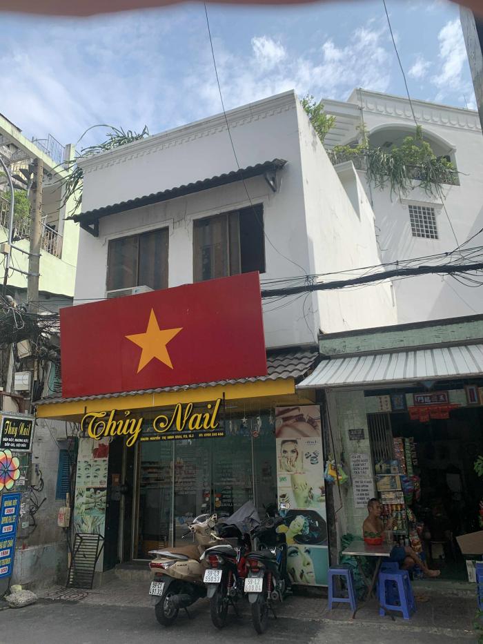Cho thuê nhà đường Cách Mạng Tháng 8 quận 3