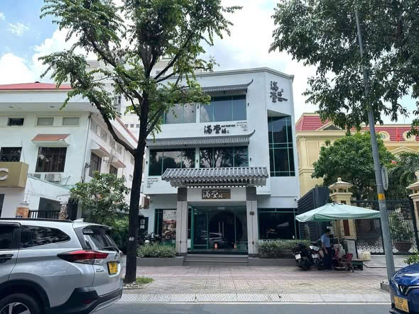 Cho thuê nhà hẻm 223 đường Lê Quý Đôn Quận 3
