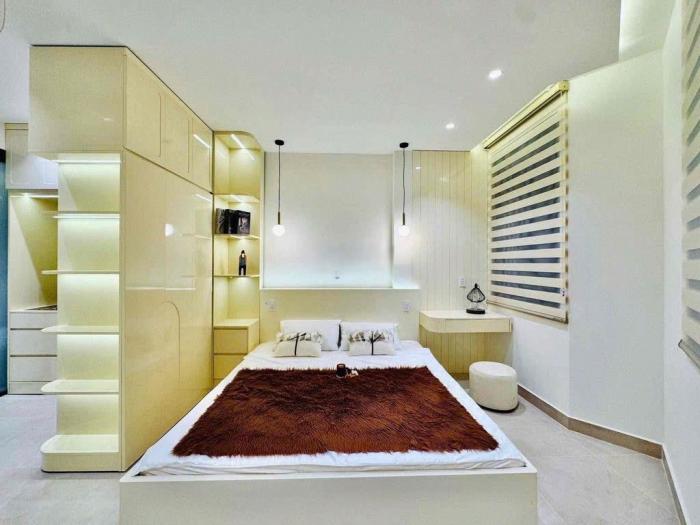 Cho thuê nhà hẻm 154 đường Lý Chính Thắng Quận 3