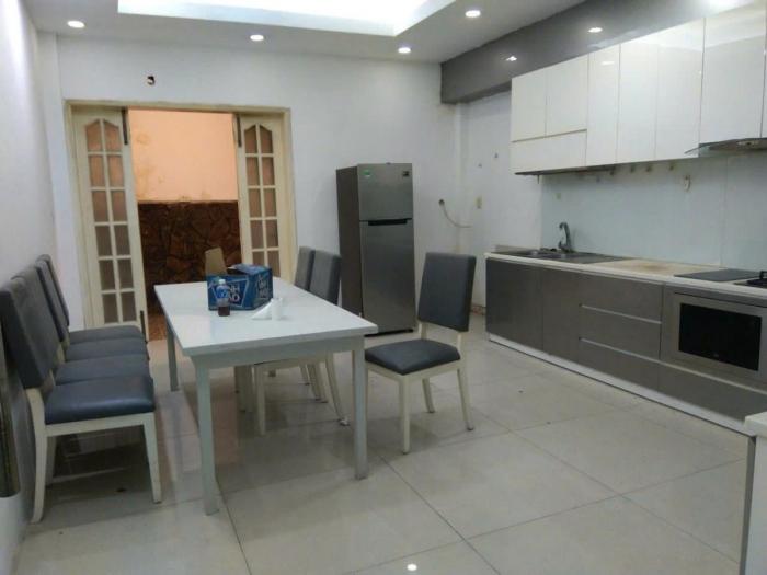 Cho thuê nhà hẻm số 1 đường Nguyễn Văn Mai Quận 3