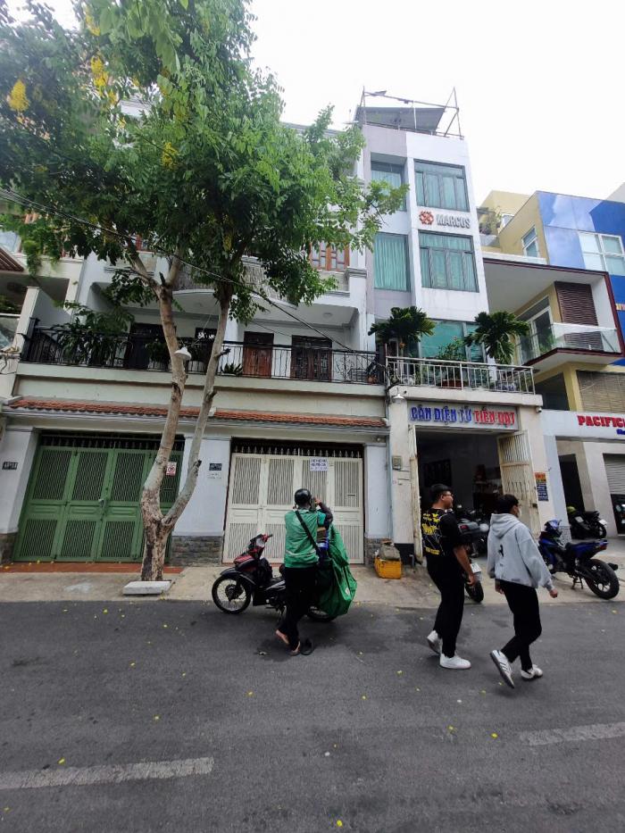 Cho thuê nhà đường D5 quận Bình Thạnh