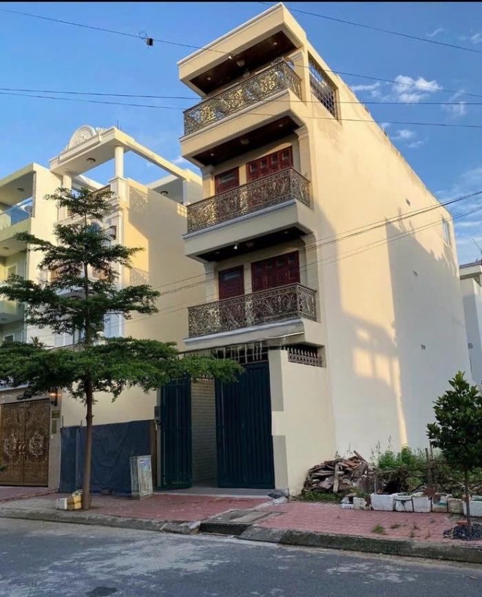 Cho thuê nhà đường Đặng Thùy Trâm, nhà hẻm lớn quận Bình Thạnh