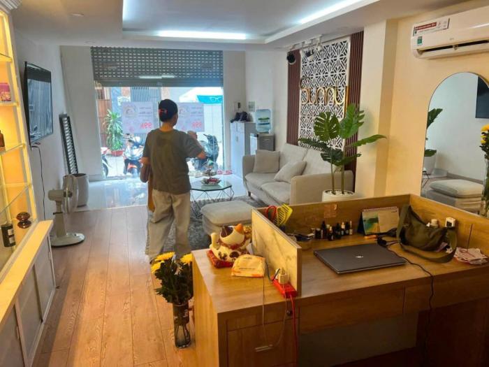 Cho thuê nhà hẻm 160 đường Bùi Đình Tuý quận Bình Thạnh