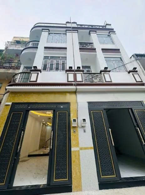 Cho thuê nhà hẻm số 6 đường Hồ Xuân Hương quận Bình Thạnh