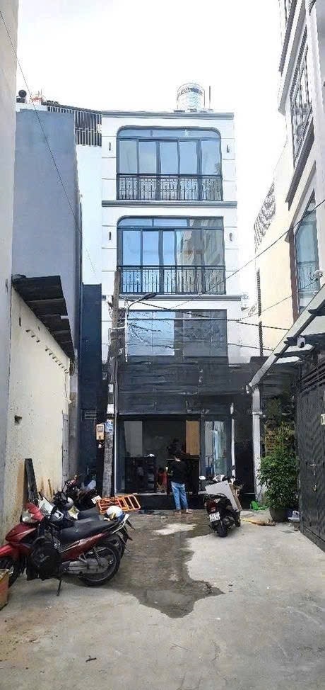 Cho thuê nhà hẻm lớn đường Nguyễn Văn Lượng quận Gò Vấp