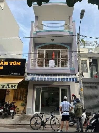 Cho thuê nhà hẻm xe hơi quận Gò Vấp đường Dương Quảng Hàm