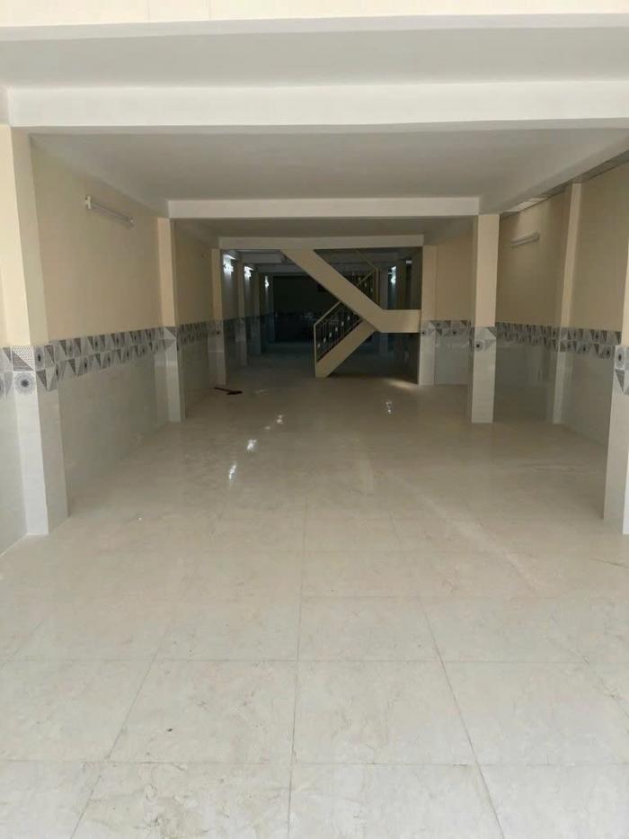 Cho thuê nhà đường Dương Quảng Hàm quận Gò Vấp
