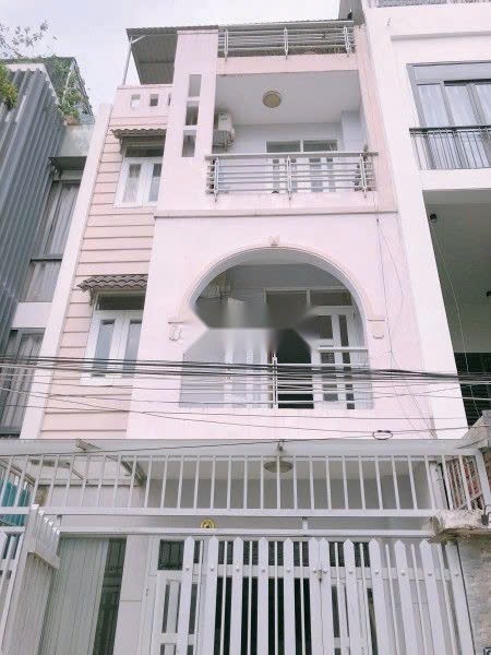 Cho thuê nhà đường Hoàng Minh Giám, nhà nguyên căn hẻm xe tải quận Phú Nhuận