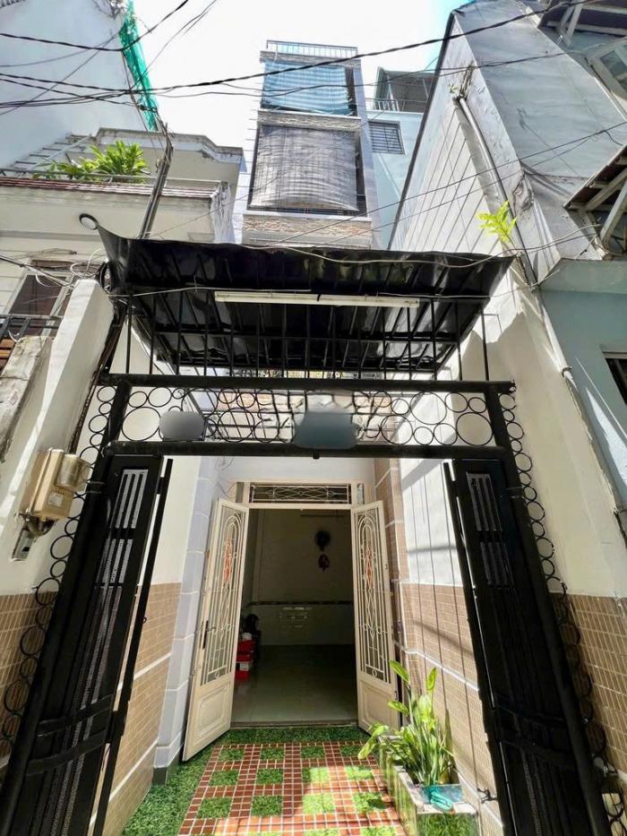 Cho thuê nhà đường Hoàng Minh Giám quận Phú Nhuận
