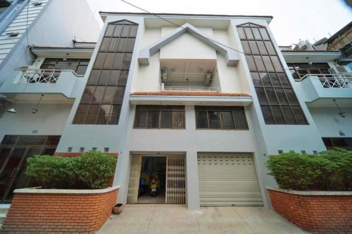 Cho thuê nhà hẻm 166 đường Thích Quảng Đức quận Phú Nhuận