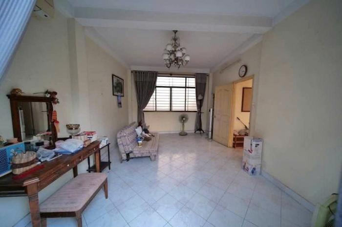 Cho thuê nhà hẻm 166 đường Thích Quảng Đức quận Phú Nhuận