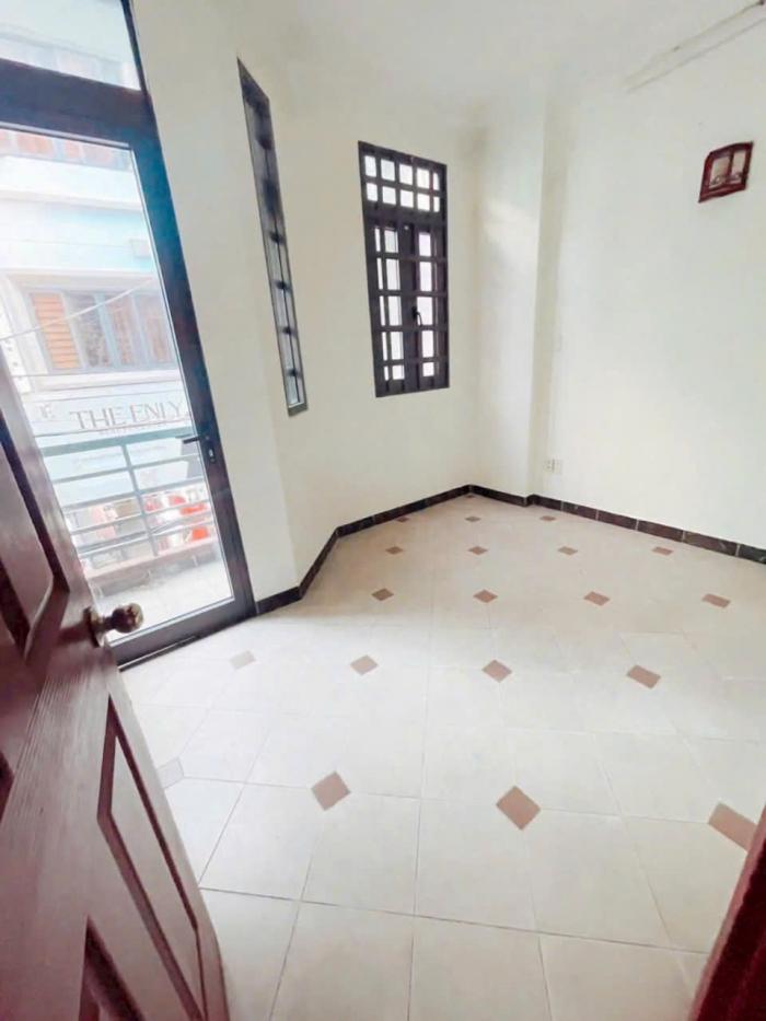 Cho thuê nhà hẻm 29 đường Đoàn Thị Điểm quận Phú Nhuận