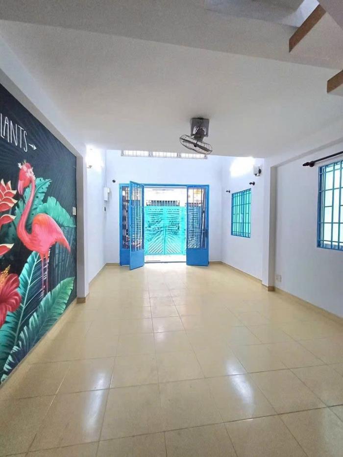 Cho thuê nhà hẻm 440 đường Nguyễn Kiệm Phú Nhuận