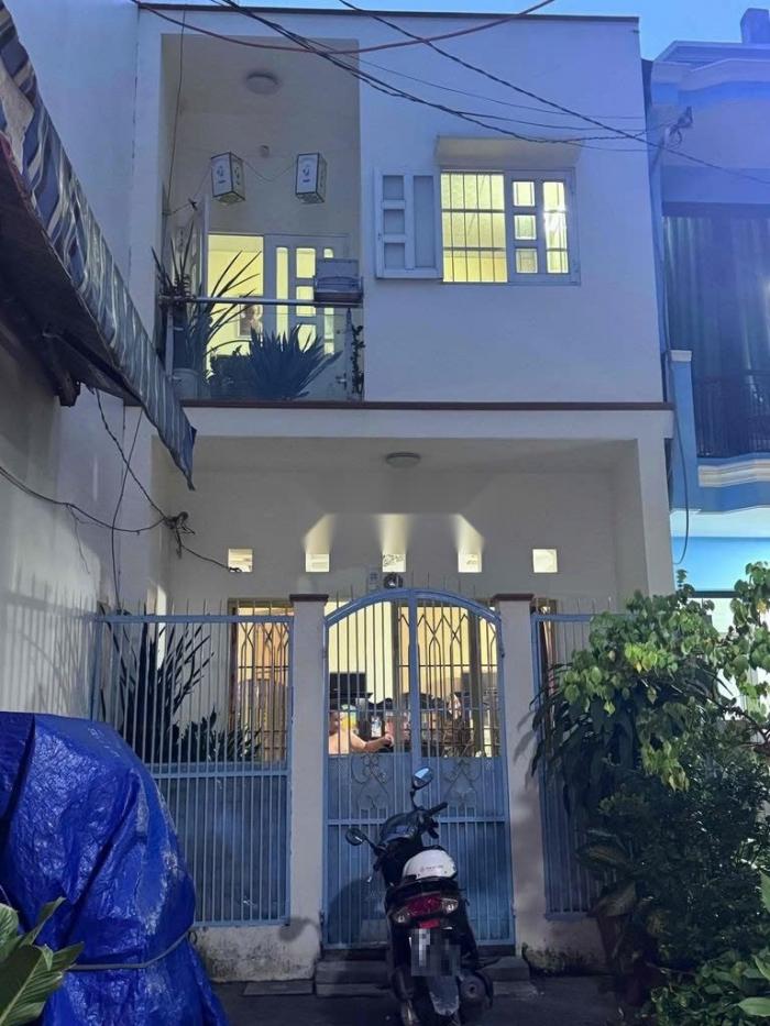 Cho thuê nhà đường Bùi Thị Xuân quận Tân Bình