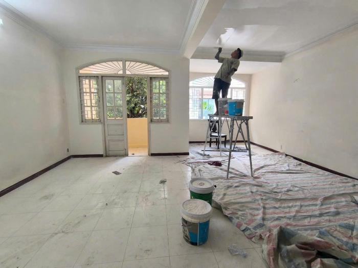 Cho thuê nhà hẻm xe tải lớn đường Phổ Quang quận Tân Bình