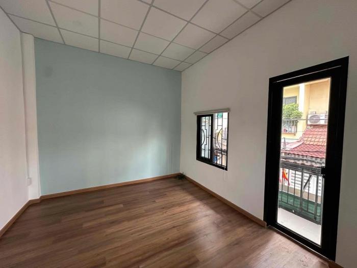 Cho thuê nhà hẻm 202 đường Phạm Văn Hai quận Tân Bình