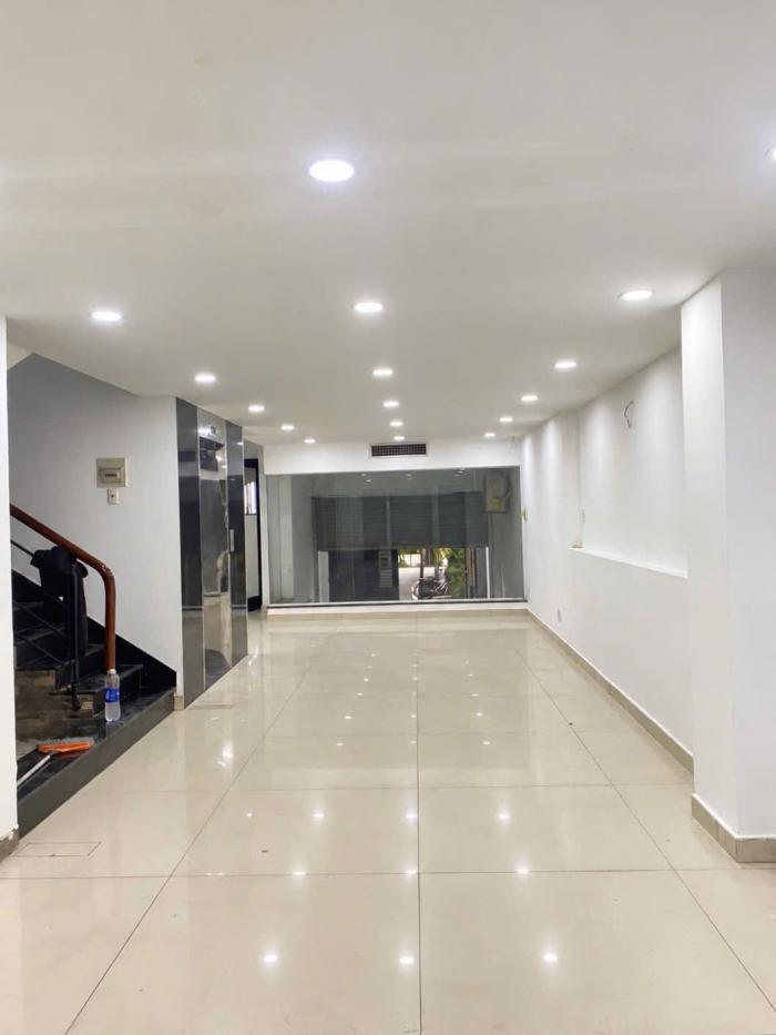 Cho thuê nhà hẻm số 2 đường Hồng Hà quận Tân Bình