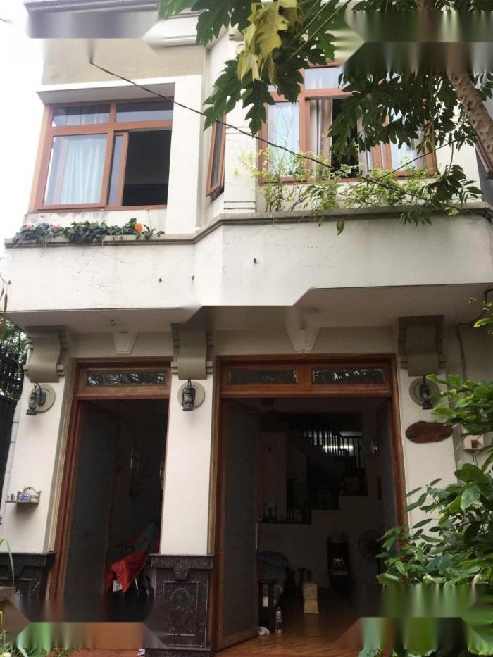 Cho thuê nhà đường Trường Chinh quận Tân Phú