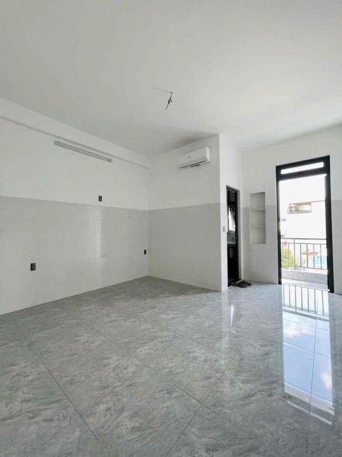 Cho thuê nhà đường Âu Cơ quận Tân Phú