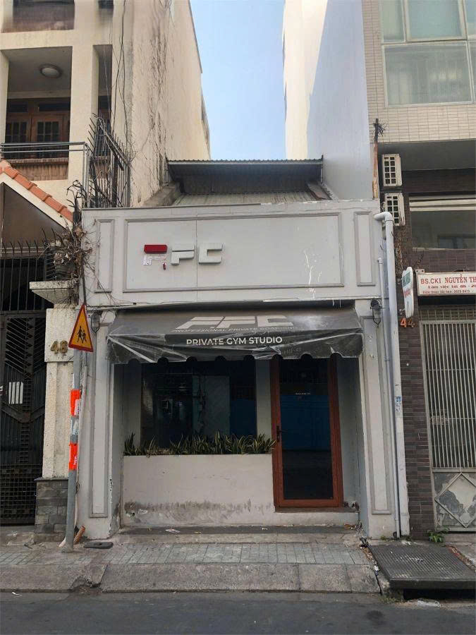 Cho thuê nhà mặt tiền đường Huỳnh Khương Ninh quận 1