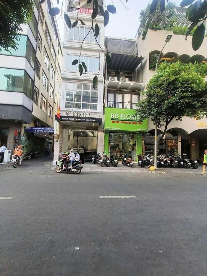 Cho thuê nhà mặt tiền đường Lê Thị Riêng Quận 1