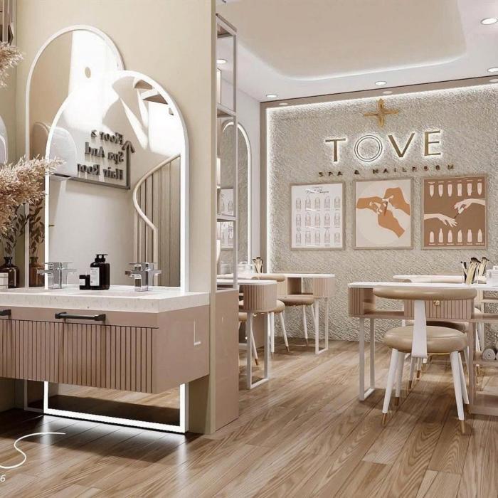 Cho thuê nhà mặt tiền đường Lê Thị Riêng Quận 1