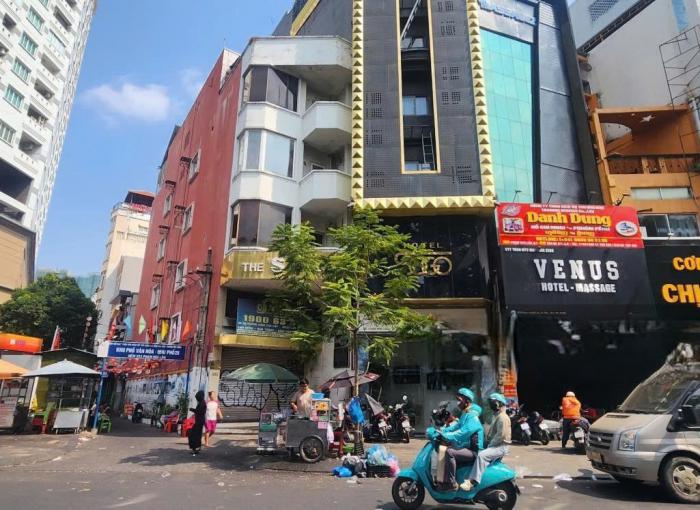 Cho thuê nhà mặt tiền đường Phạm Ngũ Lão Quận 1