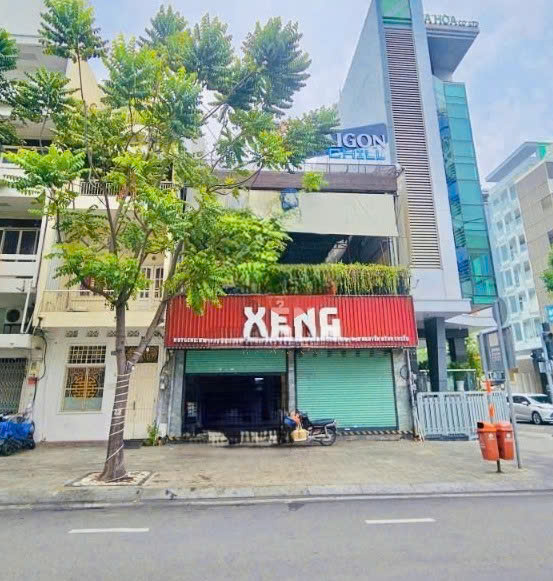Cho thuê nhà mặt tiền 22-24 Nguyễn Đình Chiểu Quận 1