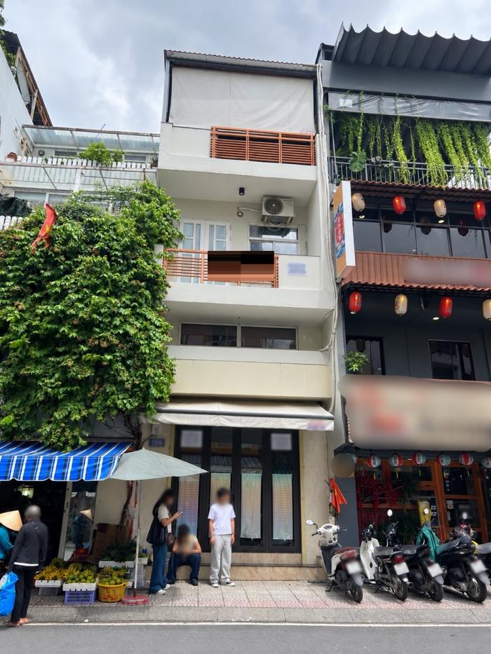 Cho thuê nhà mặt tiền đường Trần Khắc Chân Quận 1