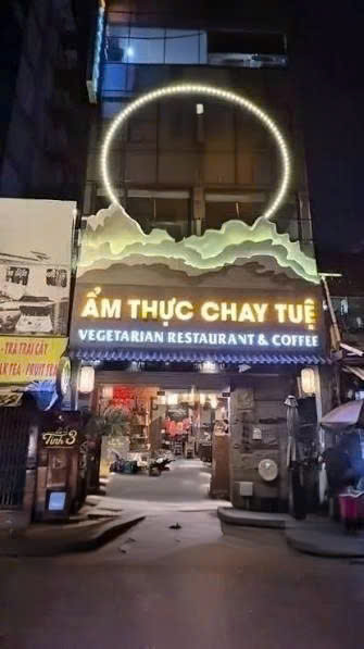 Cho thuê nhà mặt tiền 76 Mai Thị Lựu Quận 1