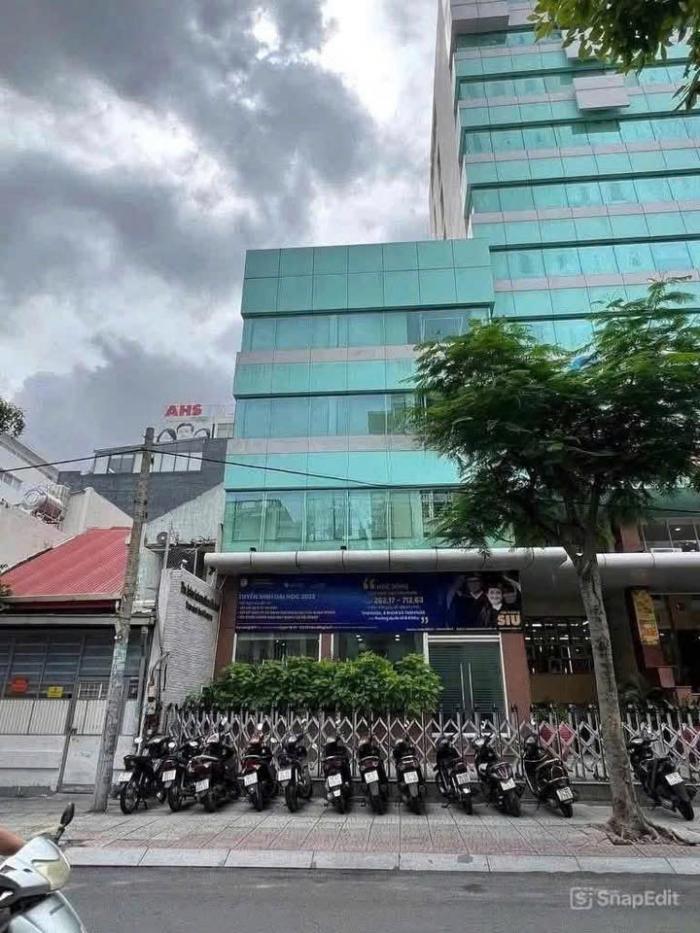 Cho thuê nhà mặt tiền 33 Trần Nhật Duật Quận 1