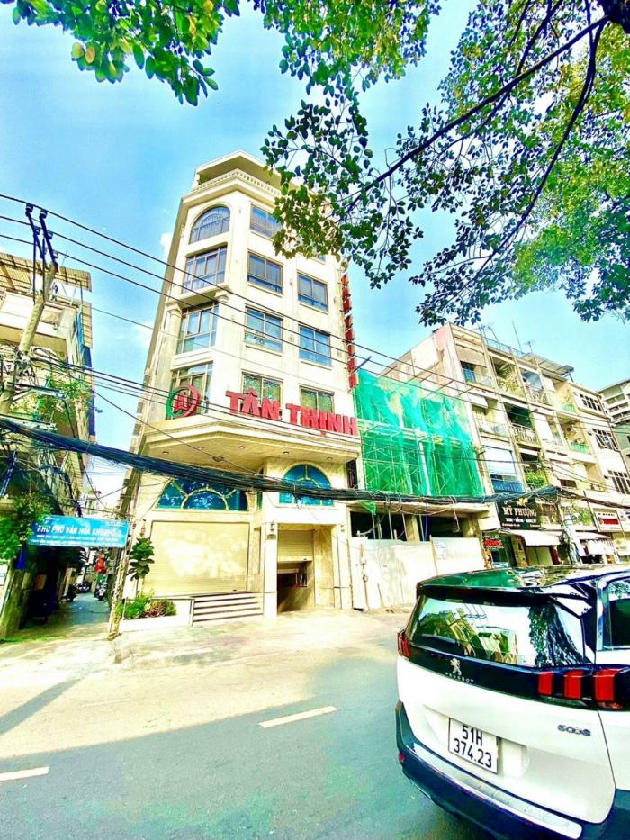 Cho thuê nhà mặt tiền đường Ngô Quyền Quận 10