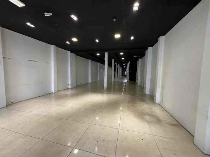 Cho thuê nhà mặt tiền đường Tô Hiến Thành Quận 10