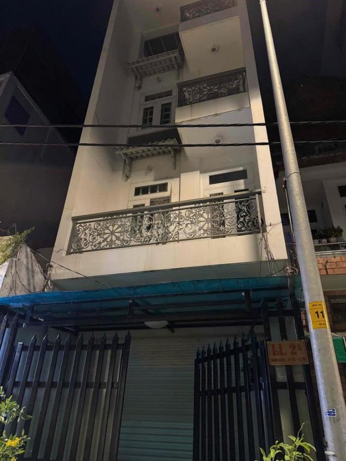 Cho thuê nhà đường Tam Đảo Quận 10