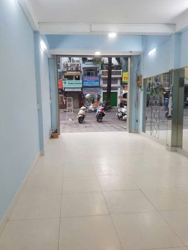 Cho thuê nhà mặt tiền 349 Ngô Gia Tự Quận 10