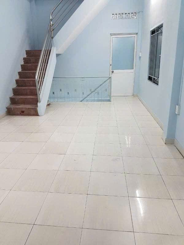Cho thuê nhà mặt tiền 349 Ngô Gia Tự Quận 10