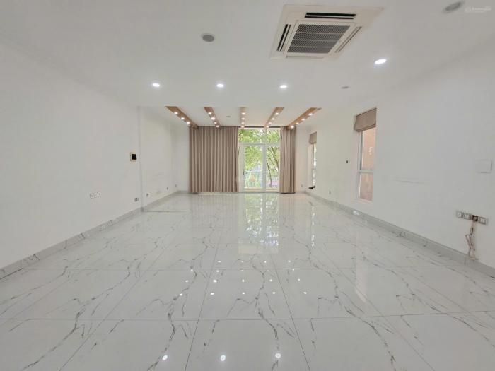 Cho thuê nhà mặt tiền Đường 31C quận 2