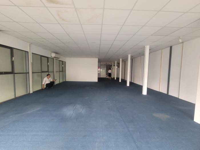 Cho thuê nhà mặt tiền đường Bùi Tá Hán An Phú Quận 2