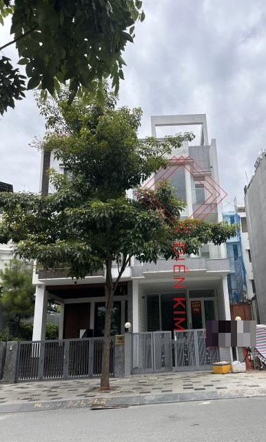Cho thuê nhà mặt tiền đường Lê Hữu Kiều Quận 2