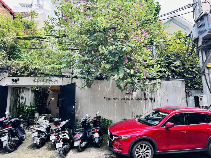 Cho thuê nhà mặt tiền đường Thái Ly P. Thảo Điền Quận 2