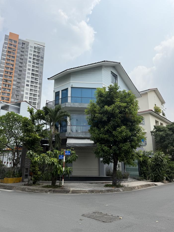 Cho thuê nhà mặt tiền đường số 52 P. An Phú Quận 2