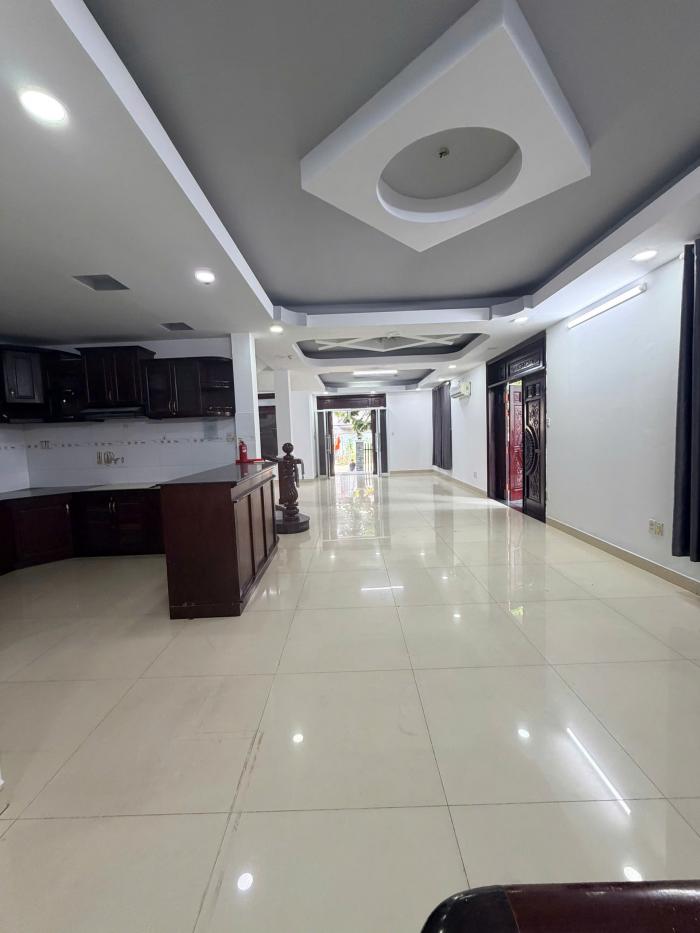 Cho thuê nhà mặt tiền đường 18A P. An Phú Quận 2